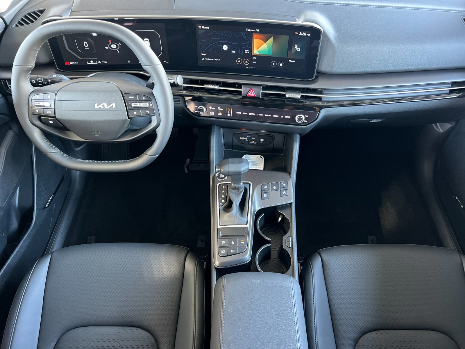 New 2026 Kia Sportage SX FWD image 14