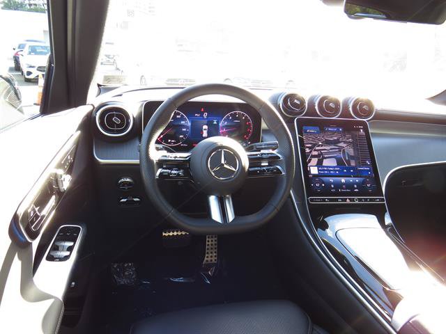 Used 2026 Mercedes-Benz GLC 300 4MATIC image 10