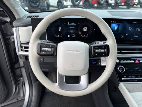 Used 2026 Hyundai Santa Fe SEL FWD image 23