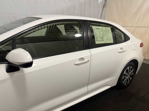 Used 2020 Toyota Corolla LE image 7