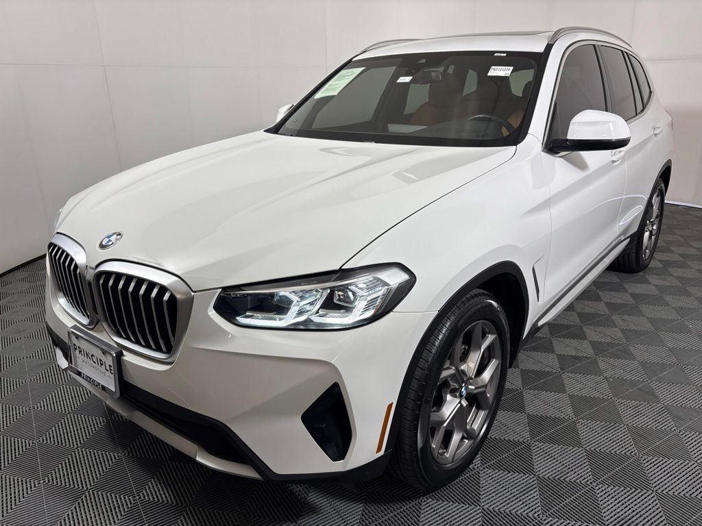 Certified 2023 BMW X3 sDrive30i w/ Convenience Package w/ZPA RWD image 2