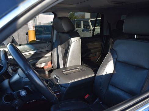 Used 2020 GMC Yukon SLT w/ Open Road Package image 15