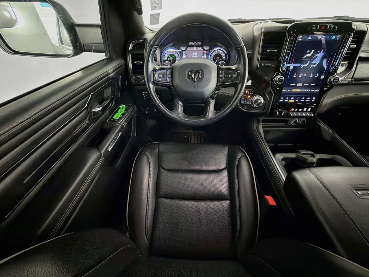 Used 2022 RAM 1500 Limited AWD/4WD image 13