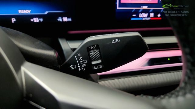 Used 2026 BMW i5 eDrive40 w/ M Sport Package RWD image 61
