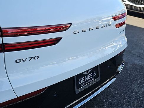 Used 2026 Genesis GV70 3.5T Sport Advanced image 11