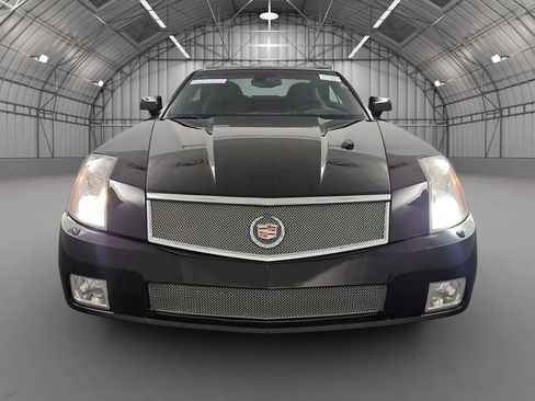 Used 2006 Cadillac XLR V RWD image 7