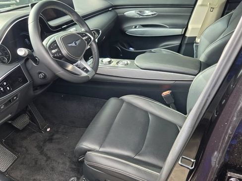 Used 2025 Genesis Electrified GV70 AWD/4WD image 9