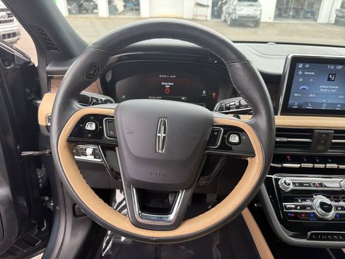 Certified 2022 Lincoln Corsair Reserve w/ Equipment Group 201A AWD/4WD image 22