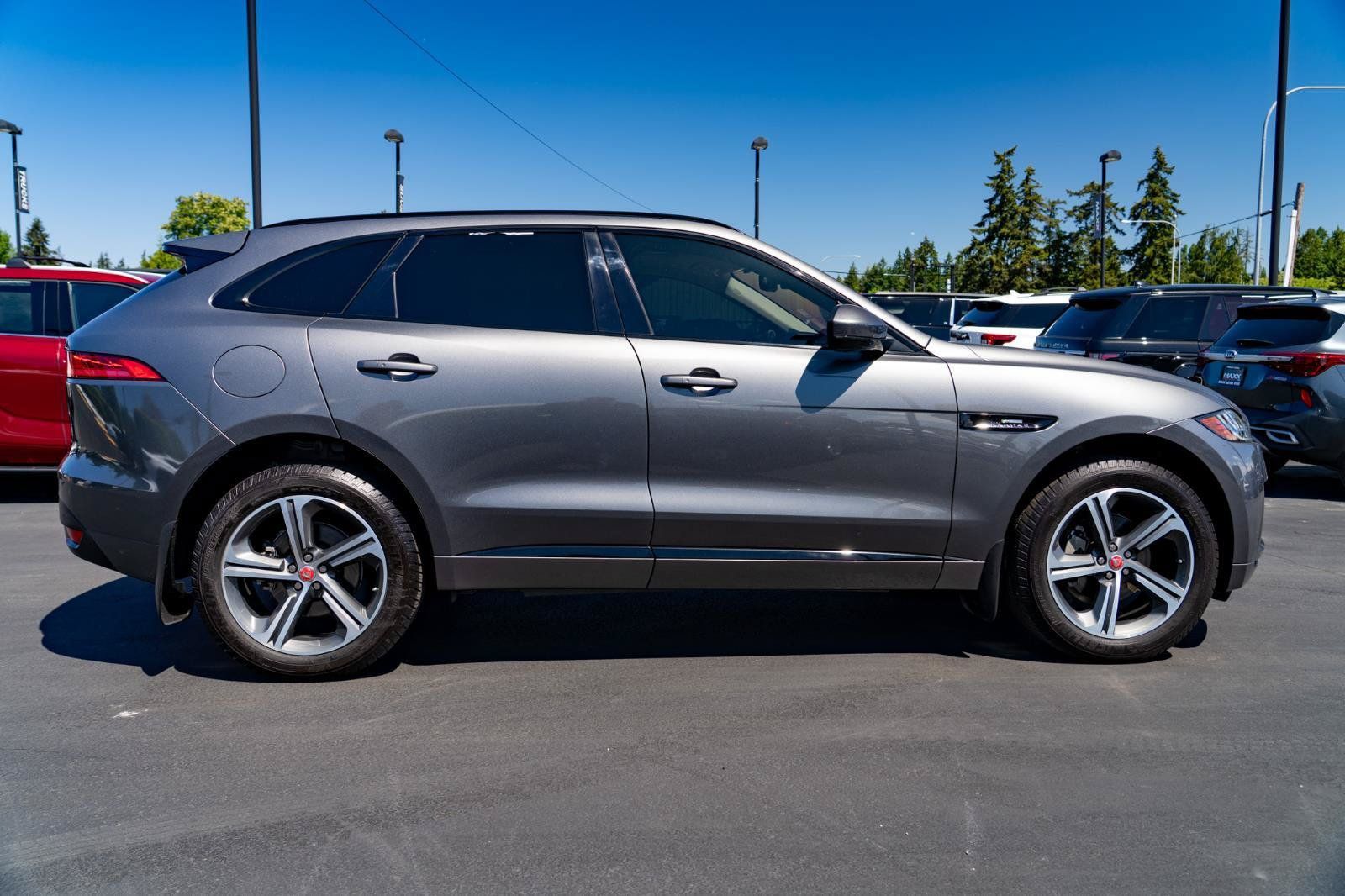 Used 2018 Jaguar F-PACE R-Sport AWD/4WD image 9