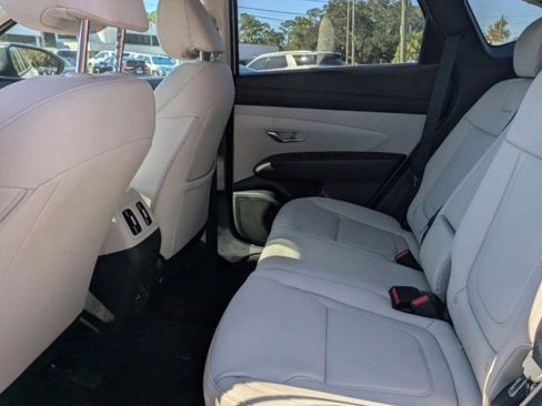 New 2025 Hyundai Tucson SEL image 13