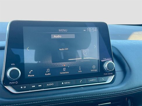 Used 2021 Nissan Rogue SL image 14