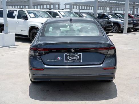 Used 2024 Honda Accord EX image 6
