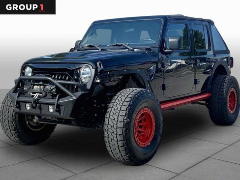 Used 2018 Jeep Wrangler Unlimited Rubicon AWD/4WD image 1