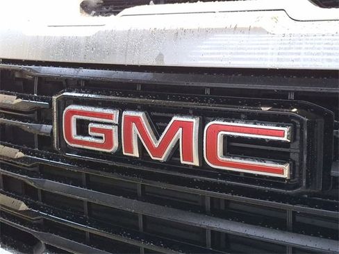 Certified 2024 GMC Sierra 3500 Pro w/ Convenience Package image 18