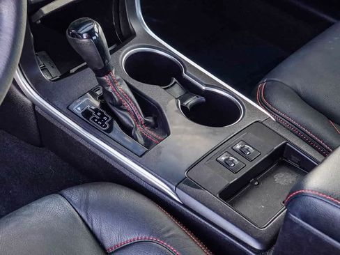 Used 2017 Toyota Camry XSE image 18