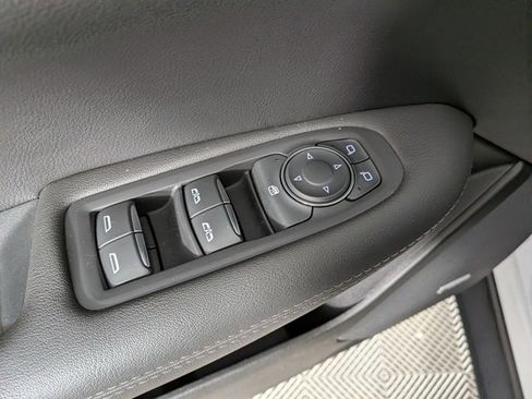 Certified 2023 Cadillac XT5 Luxury w/ LPO, Floor Liner Package image 15