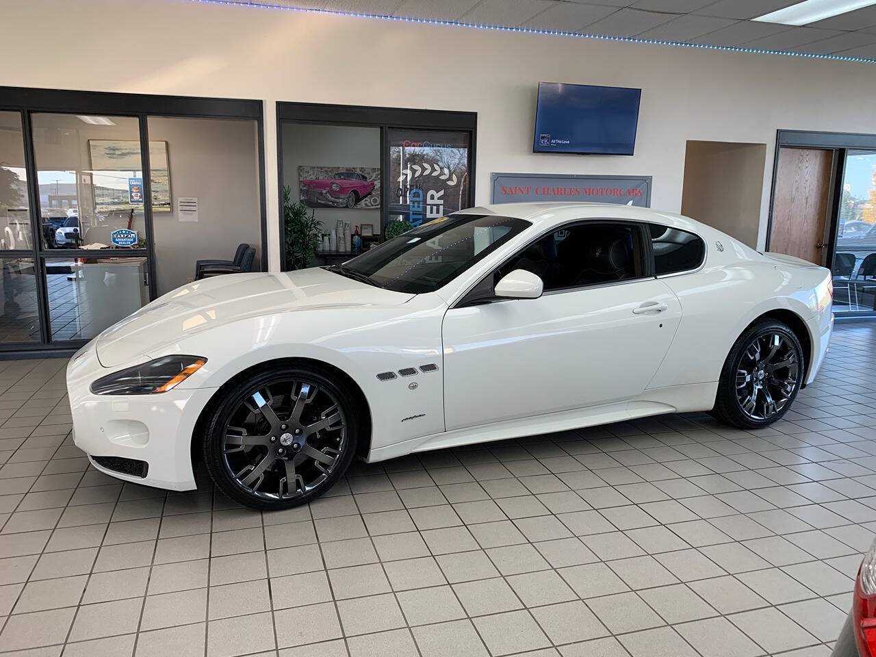 Used 2012 Maserati GranTurismo S RWD image 2