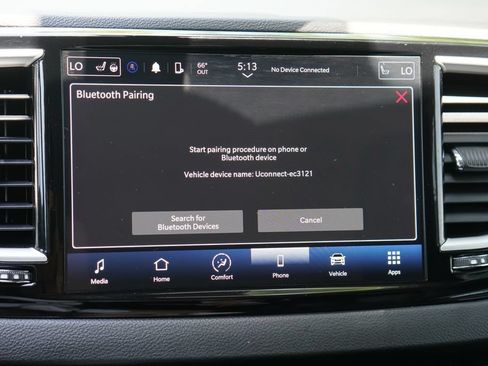 Used 2024 Chrysler Pacifica Touring-L FWD image 29