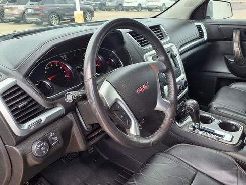 Used 2015 GMC Acadia SLT image 12