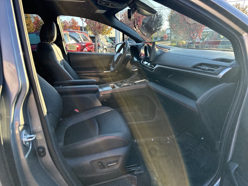 Certified 2026 Toyota Sienna XSE AWD/4WD image 18