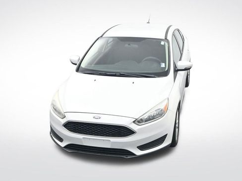 Used 2016 Ford Focus SE image 24