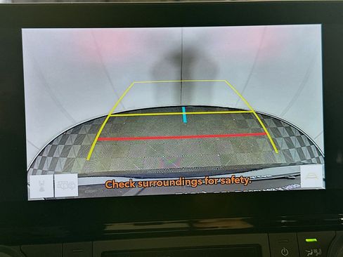 Used 2025 Toyota Grand Highlander XLE image 22