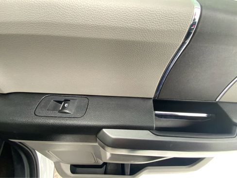 Used 2019 Ford F150 XLT AWD/4WD image 20