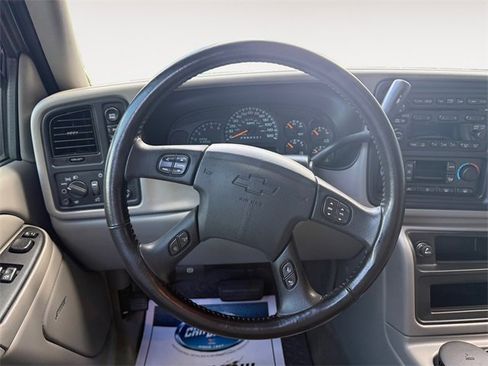 Used 2006 Chevrolet Silverado 1500 LT w/ Light Duty Power Package image 12