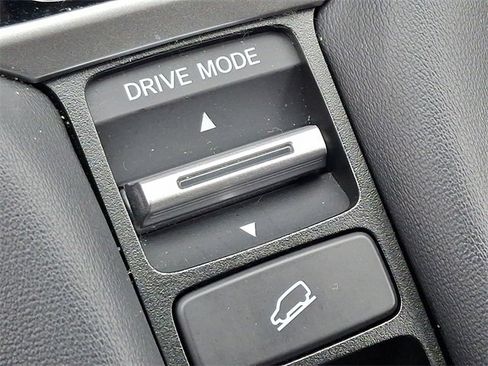 Used 2024 Honda HR-V Sport image 22