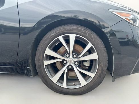 Used 2016 Nissan Maxima Platinum FWD image 10