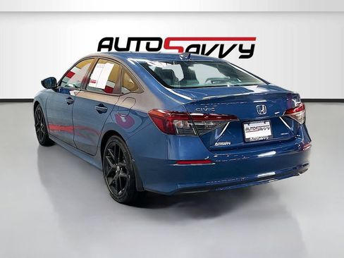 Used 2025 Honda Civic FWD Hybrid Sedan image 5