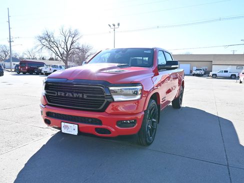 Used 2022 RAM 1500 Laramie image 4
