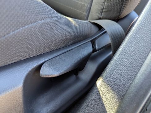 Used 2022 Toyota Corolla SE image 23