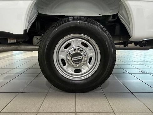 Used 2026 Ford F250 XL w/ XL Chrome Package AWD/4WD image 9