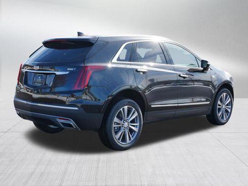 Used 2026 Cadillac XT5 Premium Luxury w/ LPO, Floor Liner Package AWD/4WD image 6