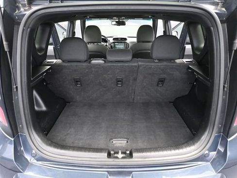 Used 2014 Kia Soul ! w/ Sun & Sound Package FWD image 36