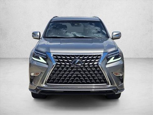 Used 2022 Lexus GX 460 Luxury AWD/4WD image 2