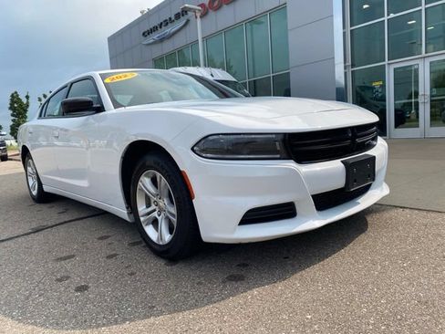 Used 2023 Dodge Charger SXT RWD image 3