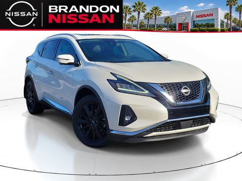 Certified 2024 Nissan Murano Platinum w/ Cargo Package FWD image 1