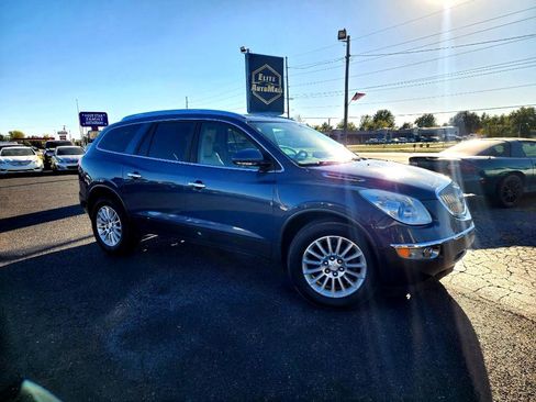 Used 2012 Buick Enclave Leather image 2