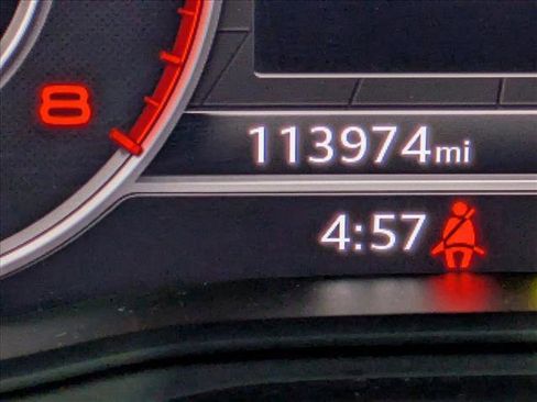 Used 2018 Audi Q5 2.0T Premium Plus w/ Premium Plus Package image 11