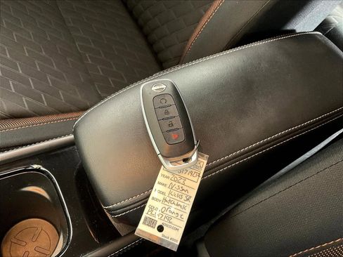 Used 2023 Nissan Kicks SR FWD image 34
