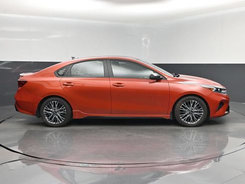 Certified 2022 Kia Forte GT-Line w/ GT-Line Premium Package FWD image 2