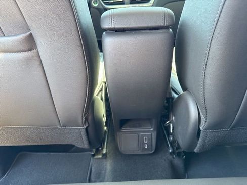 Used 2024 Buick Encore GX Sport Touring AWD/4WD image 29