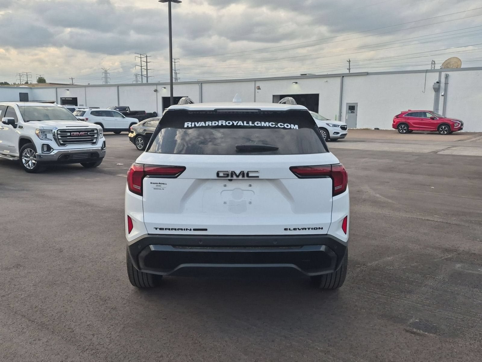 Used 2026 GMC Terrain Elevation w/ Elevation Premium Package AWD/4WD image 5
