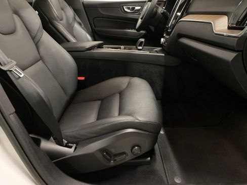 Used 2023 Volvo XC60 B5 Plus w/ Protection Package Premier image 83