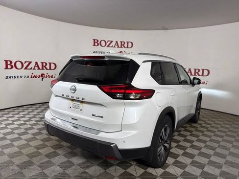 Used 2025 Nissan Rogue SL w/ SL Premium Package AWD/4WD image 8