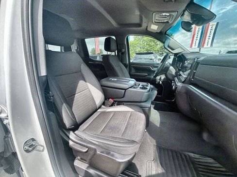 Used 2025 Chevrolet Silverado 1500 LT RWD image 27