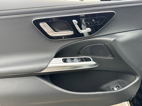 New 2026 Mercedes-Benz E 350 Sedan image 13