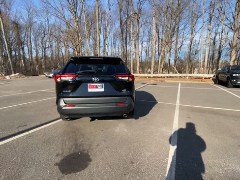 Used 2024 Toyota RAV4 XLE image 14